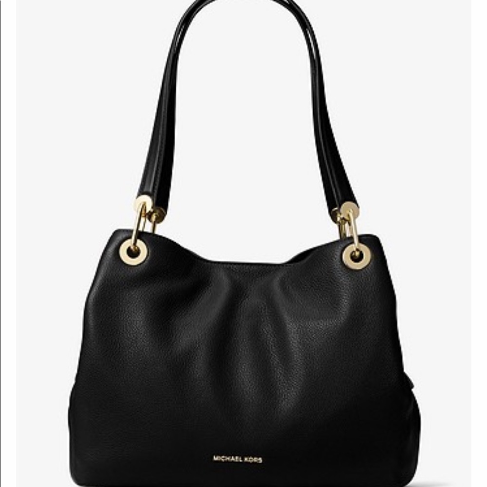💕going on vacation sale 💕Michael Kors Purse